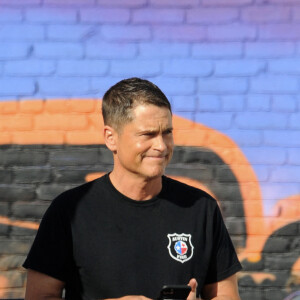 Exclusif - Rob Lowe endosse le costume de pompier sur le tournage de la série "9-1-1: Lone Star" à Los Angeles, le 21 janvier 2020.