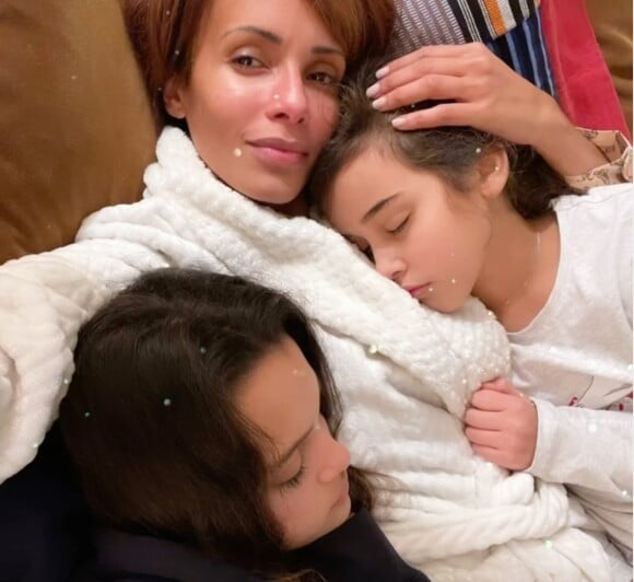 Sonia Rolland avec ses filles Tess et Kahina sur Instagram. Le 5 janvier 2021.