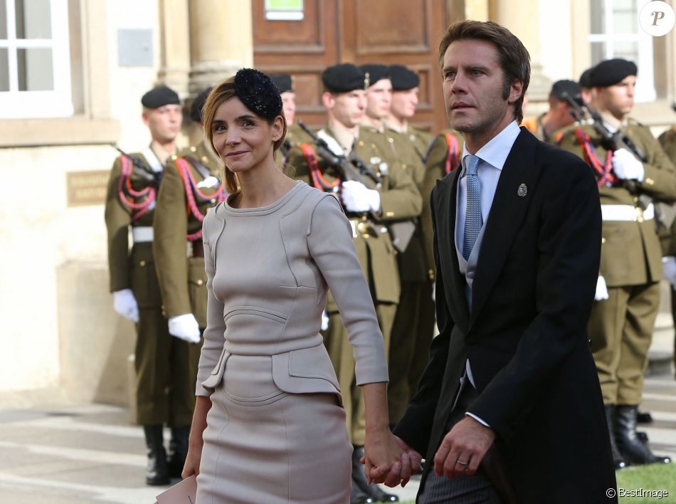 Le prince Emmanuel Philibert de Savoie et la princesse Clotilde de Savoie (Clotilde Courau) - Sorties de la cathédrale Notre-Dame de Luxembourg après le mariage religieux du prince Guillaume de Luxembourg et de la comtesse Stephanie de Lannoy à Luxembourg, le 20 octobre 2012.