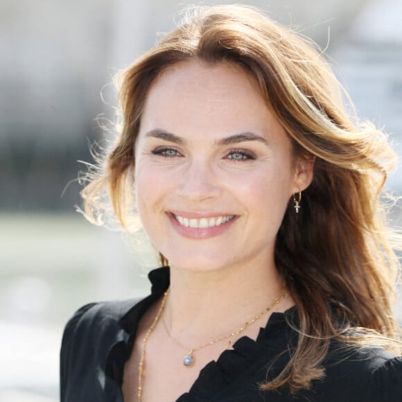 Melanie Maudran - Photocall de la série "Un si grand soleil" lors de la 21ème édition du Festival de la Fiction TV de la Rochelle. Le 14 septembre 2019 © Patrick Bernard / Bestimage