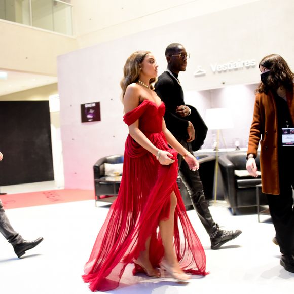 Wejdene et Feuneu aux NRJ Music Awards 2020.