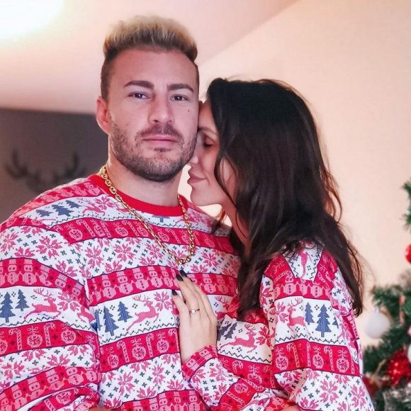 Julia Paredes et son compagnon Maxime Parisi attendent leur deuxième enfant ensemble - Instagram