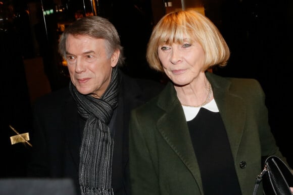 Salvatore Adamo et sa femme Nicole - Photocall à l'occasion de la présentation du nouveau spectacle du Lido "Paris Merveilles" à Paris.