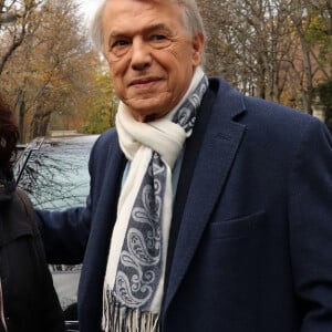 Salvatore Adamo - Arrivées des people à l'enregistrement de l'émission ' Vivement Dimanche ' au studio Gabriel à Paris le 13 novembre 2019.