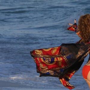 Exclusif - Jennifer Lopez profite d'un après-midi ensoleillé à la plage lors de vacances aux Îles Turques-et-Caïques. Le 4 janvier 2021.