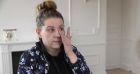 Audrey, candidate de l'émission "Opération renaissance" sur M6, annonce que sa mère s'est suicidée durant le tournage du programme.