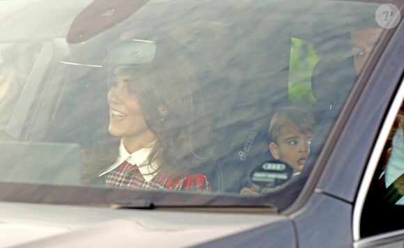 Kate Catherine Middleton, duchesse de Cambridge, et son fils le prince Louis arrivent en voiture au palais de Buckingham, pour assister au déjeuner de Noël, avec les autres membres de la famille royale. Le 18 décembre 2019