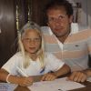 Archives - En France, en Bretagne, à Trebeurden, Patrick Poivre d'Arvor et sa fille Solenn