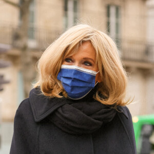 Brigitte Macron - Arrivées à la messe anniversaire à la mémoire de Pierre Cardin en l'église de La Madeleine à Paris. Le 29 janvier 2021