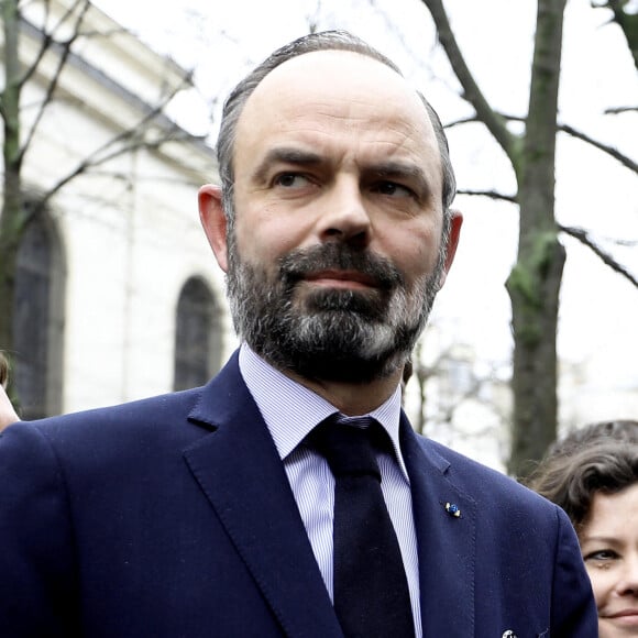 Info - L'ex-Premier ministre Edouard Philippe testé positif au Covid-19. Édouard Philippe, le premier ministre et Agnès Buzyn, candidate LREM à la mairie de Paris se rendent dans un restaurant du 17ème arrondissement pour déjeuner. Paris, le 10 mars 2020. © Dominique Jacovides / Bestimage 