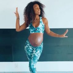 Kelly Rowland, enceinte de son deuxième enfant. Décembre 2020.