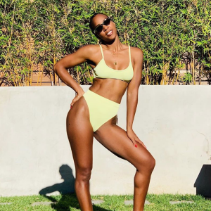 Kelly Rowland en bikini. Juillet 2019.
