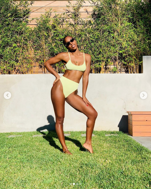 Kelly Rowland en bikini. Juillet 2019.