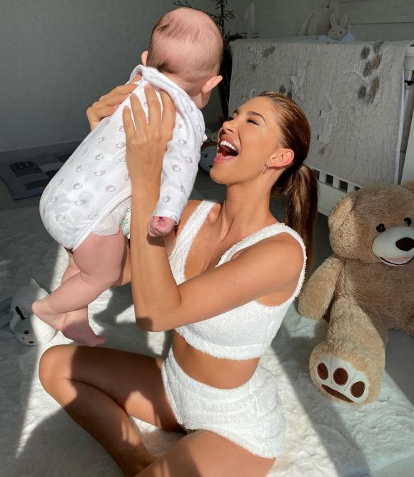 Mélanie Dedigama explique que sa fille Naya (8 mois) a arrêté de respirer en pleine nuit - Instagram