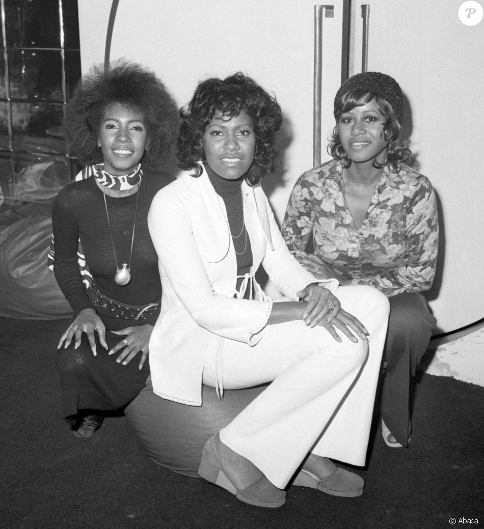 Mary Wilson, Jean Terrell et Cindy Birdsong du groupe The Supremes à Londres, en novembre 1971.