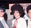 Diana Ross (au milieu) et les chanteuses de The Supremes, Cindy Birdsong (gauche) et Mary Wilson (droite) en novembre 1968.