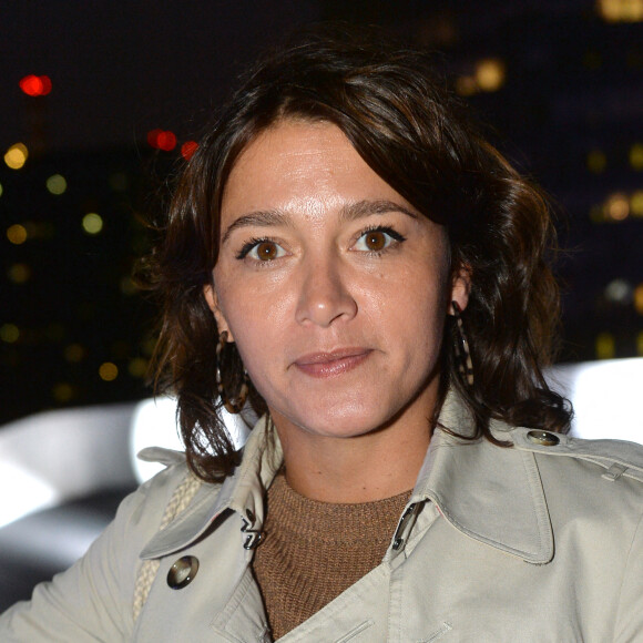 Exclusif - Emma de Caunes - Cupra France inaugure son circuit automobile éphémère "The roof of driving experience" sur les toits de Paris le 25 septembre 2019. © Christophe Clovis - Veeren Ramsamy / Bestimage
