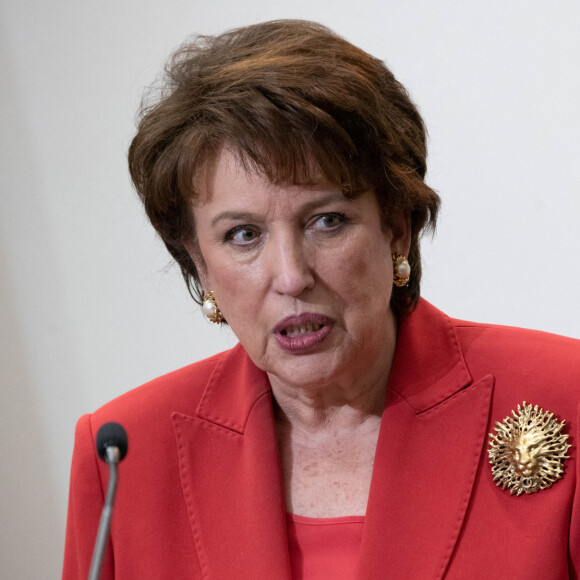 Roselyne Bachelot, ministre de la culture lors de la conférence de presse du premier ministre concernant la mise en place de moyens de lutte contre l'épidémie de coronavirus (COVID-19) et sur la stratégie de vaccination le 14 janvier 2021. © Jacques Witt / Pool / Bestimage