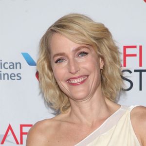 Gillian Anderson - Soirée de présentation de la saison 3 de la série "The Crown" dans le cadre du AFI FEST 2019 au TCL Chinese Theatre à Hollywood, Los Angeles, le 16 novembre 2019.