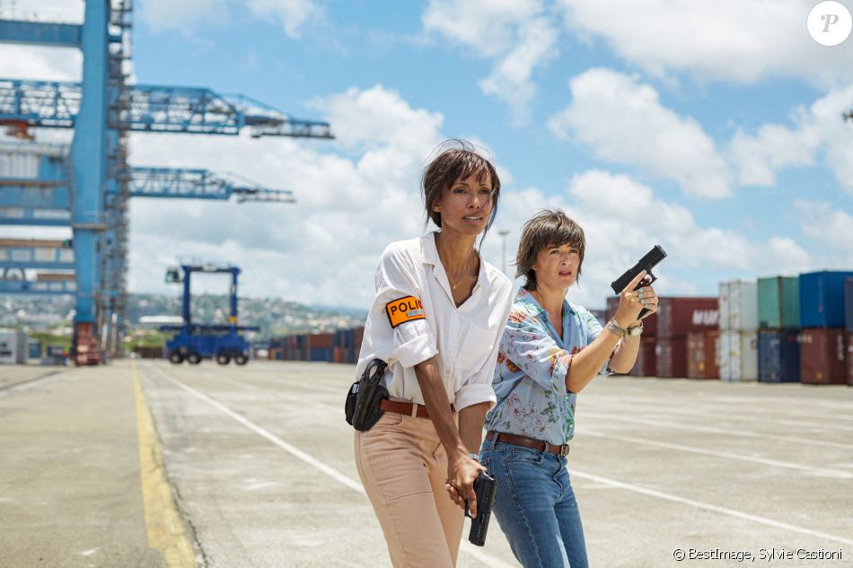 Exclusif - Sonia Rolland et Béatrice de la Boulaye sur le tournage de la saison 2 de la série "Tropiques criminels" en Martinique, qui sera diffusée à partir du 19 février 2021 sur France 2. Juillet 2020 © Sylvie Castioni / Bestimage