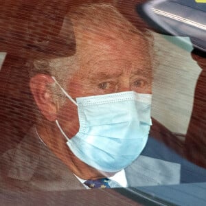 Le prince Charles très ému après avoir rendu visite à son père le prince Philip, hospitalisé à l'hôpital du roi Édouard VII à Londres, Royaume Uni, le 20 février 2021. 