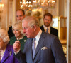 La reine Elisabeth II d'Angleterre et le prince Charles - La famille royale d'Angleterre lors de la réception pour les 50 ans de l'investiture du prince de Galles au palais Buckingham à Londres. Le 5 mars 2019 