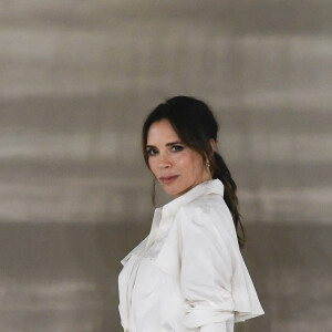 Victoria Beckham - Défilé Victoria Beckham lors de la fashion week de Londres, le 16 février 2020. 