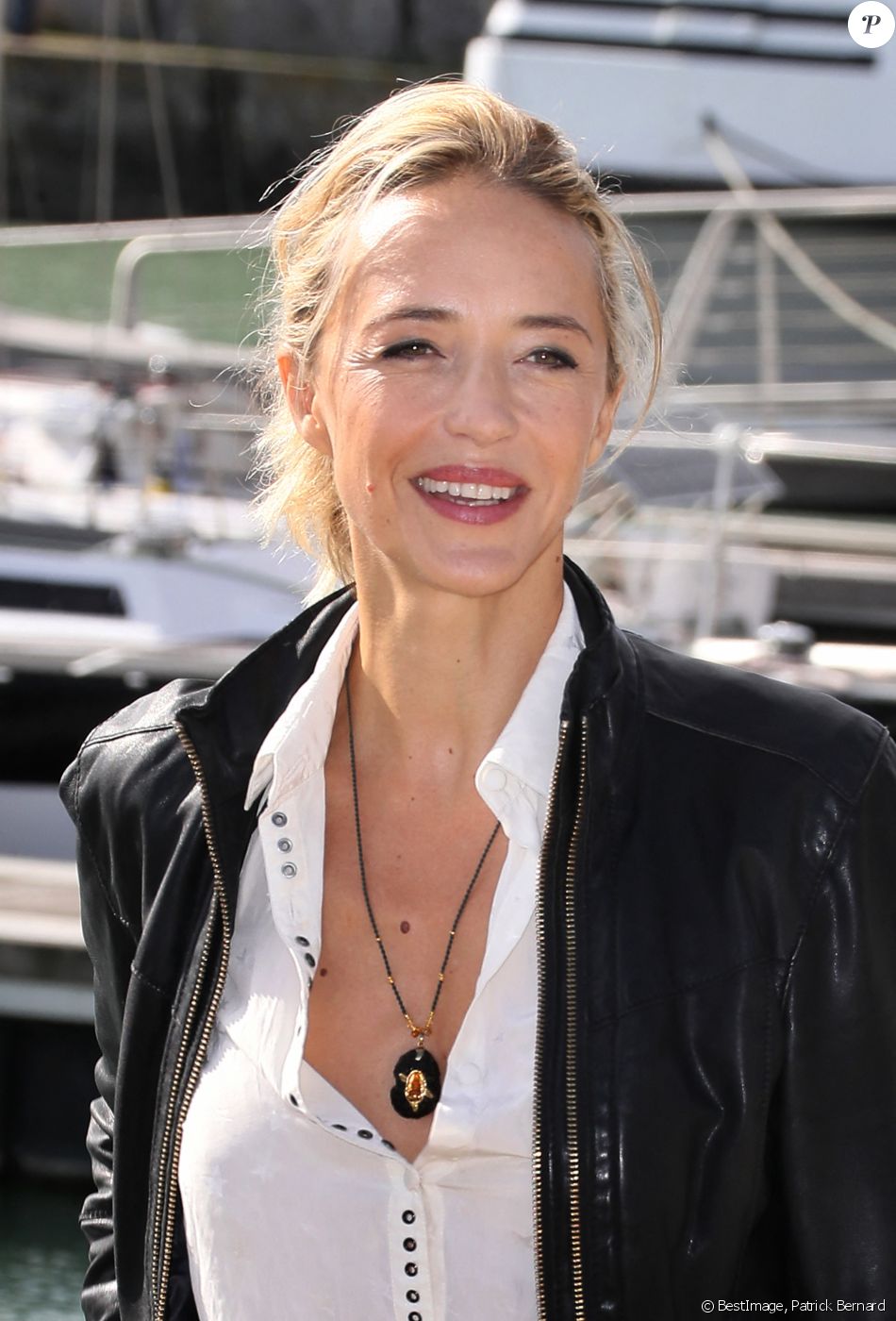 Hélène de Fougerolles - Photocall du téléfilm Mention Particulière lors