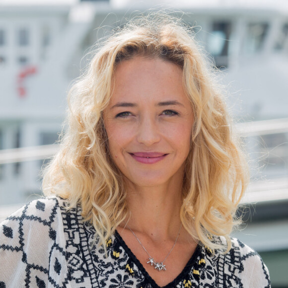 Hélène de Fougerolles - Photocall de "le secret d'Elise" dans le cadre du 17ème festival de fiction TV de La Rochelle sur le Vieux Port à La Rochelle le 11 septembre 2015