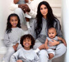 Kim Kardashian, Kanye West et leurs 4 enfants North, Saint, Chicago et Psalm.
