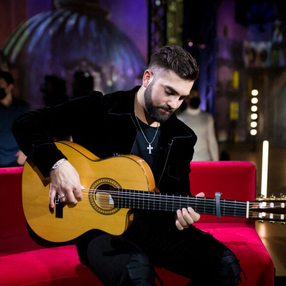 Exclusif - Kendji Girac - Enregistrement de l'émission "Surprise Sur Prise" à l'Atelier des Lumières à Paris, qui sera diffusée le 27 février sur France 2. Le 15 février 2021 © Tiziano Da Silva / Bestimage 
