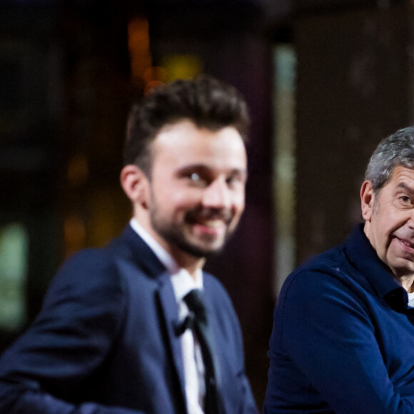 Exclusif- Michel Cymes, Cyril Féraud - Enregistrement de l'émission "Surprise Sur Prise" à l'Atelier des Lumières à Paris, qui sera diffusée le 27 février sur France 2. Le 15 février 2021 © Tiziano Da Silva / Bestimage 