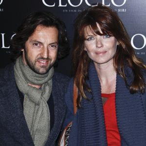 Archives - Frédéric Diefenthal et sa femme Gwendoline Hamon lors de la première du film "Cloclo" à Paris.