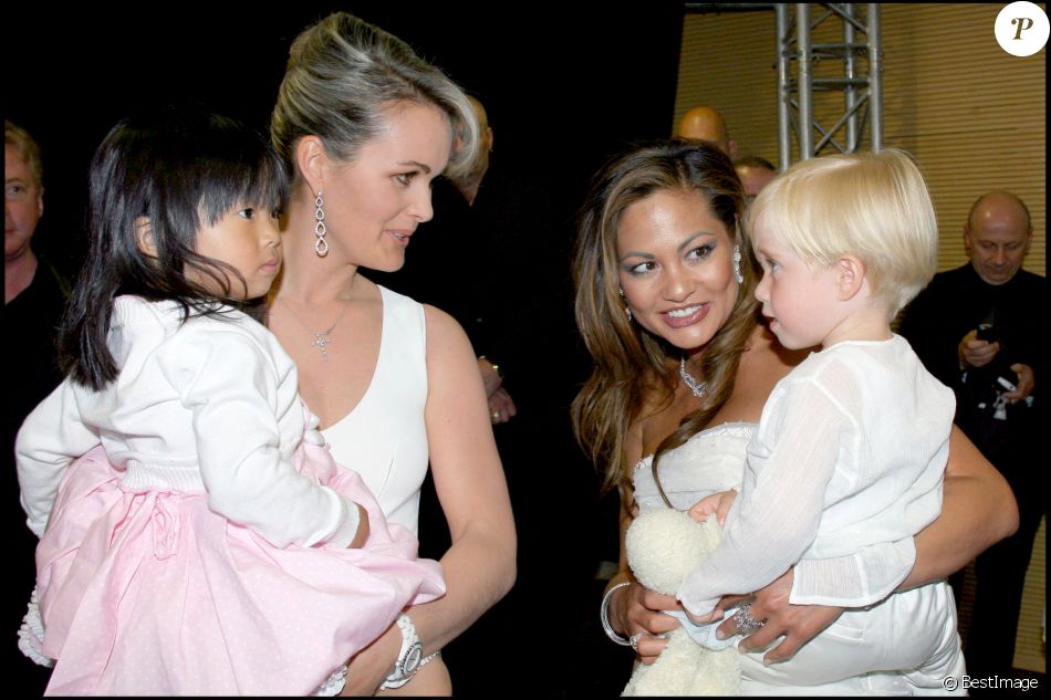 Orianne Collins, son fils Matthew, Laeticia Hallyday et sa fille Jade - Soirée de bienfaisance de la Fondation Little Dreams. Lausanne.
