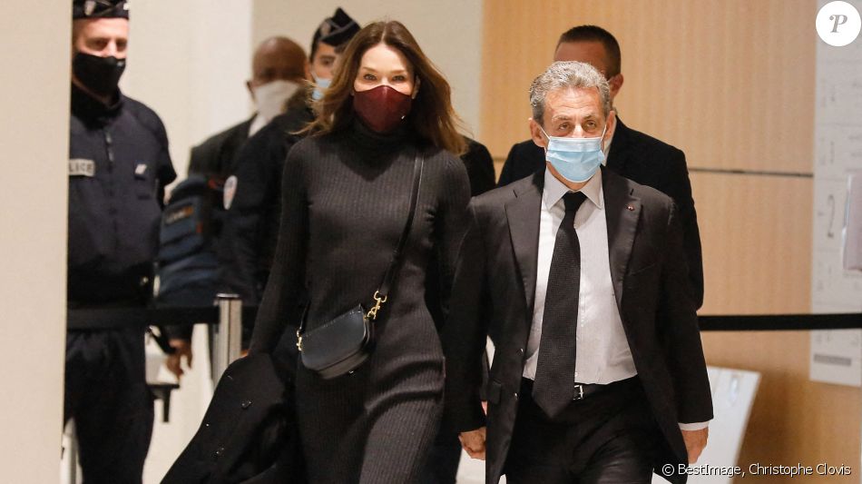 1er jour des plaidoiries de la défense - Nicolas Sarkozy arrive avec sa femme Carla Bruni Sarkozy procès des "écoutes téléphoniques" ( affaire Bismuth) au tribunal de Paris le 9 décembre 2020. © Christophe Clovis / Bestimage