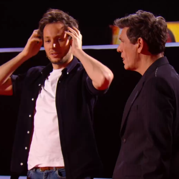 Florent Pagny agacé dans "The Voice 2021" après la prestation de la candidate Marina - TF1, 6 mars 2021