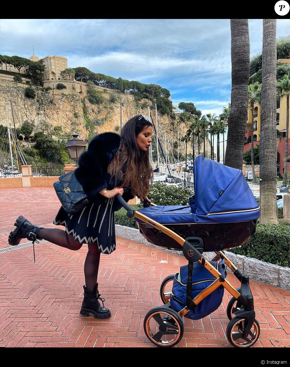 Laura Lempika en balade avec Zlatan à Monte-Carlo, le 12 janvier 2021