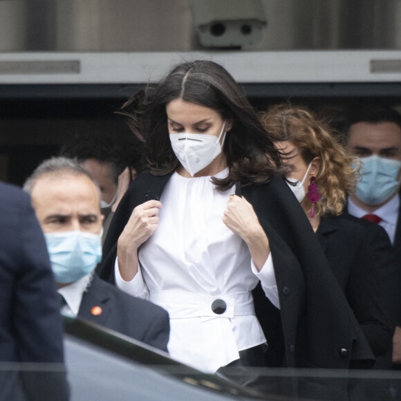 La reine Letizia d'Espagne à la cérémonie officielle de la Journée mondiale des maladies rares à Madrid, Espagne, le 5 mars 2021.