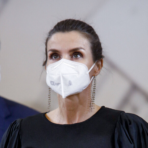 La reine Letizia d'Espagne à son arrivée au 19ème concert "In Memorian" en hommage aux victimes du terrorisme à l'Auditorium national à Madrid. Le 10 mars 2021 