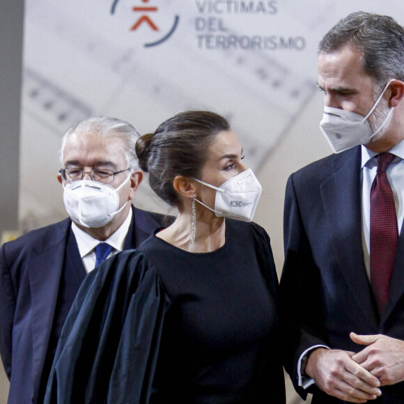 La reine Letizia d'Espagne à son arrivée au 19ème concert "In Memorian" en hommage aux victimes du terrorisme à l'Auditorium national à Madrid. Le 10 mars 2021 