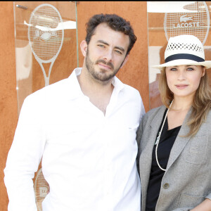 Mélanie Maudran et Thierry Ascione - People au 6e jour de Roland Garros en 2010