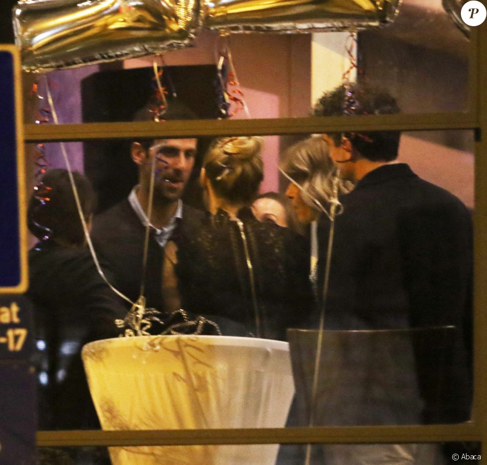 Novak Djokovic fête sa victoire à l'Open d'Australie dans son restaurant à Belgrade. Le 19 février 2020.