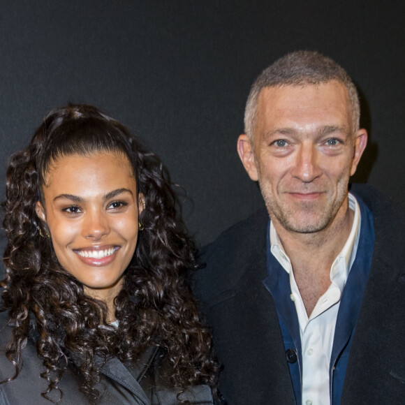 (Info : Tina Kunakey a accouchée d'une petite fille, "Amazonie" ) - - Vincent Cassel et sa femme Tina Kunakey - Dîner de gala de l'association AEM (Un Avenir pour les Enfants du Monde) au bénéfice des enfants du Rwanda organisée par B.Djian au Pavillon Ledoyen à Paris, France, le 11 décembre 2018.  © Olivier Borde/Bestimage