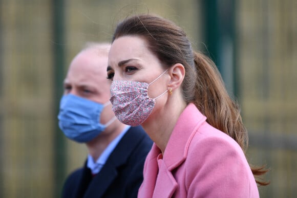 Le prince William, duc de Cambridge, et Kate Middleton, duchesse de Cambridge, visitent l'école "School 21" à Londres, le 11 mars 2021.