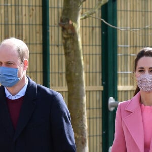 Le prince William, duc de Cambridge, et Kate Middleton, duchesse de Cambridge, visitent l'école "School 21" à Londres, le 11 mars 2021.