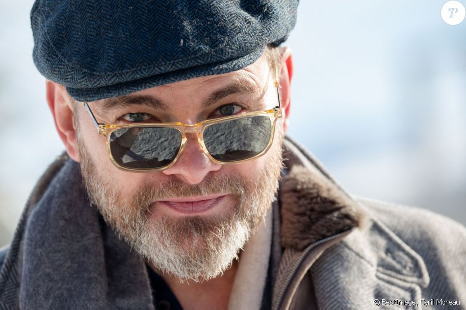 Clovis Cornillac - Photocall du film "Le Temps Des Marguerites" lors du 23e festival international du film de comédie de l'Alpe d'Huez, le 18 janvier 2020. © Cyril Moreau/Bestimage