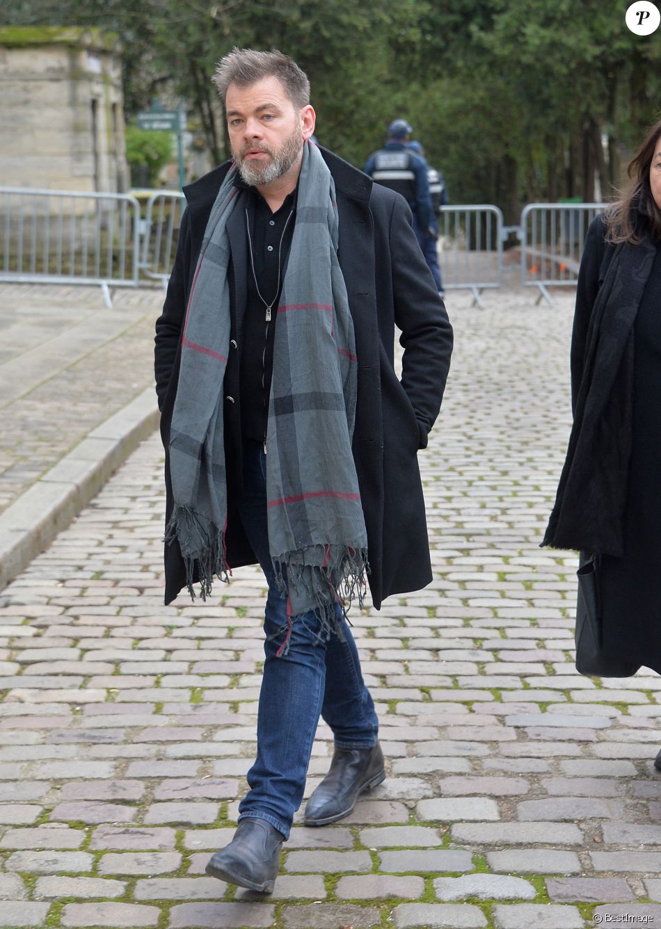 Clovis Cornillac - Obsèques d'Anna Karina en la chapelle de l'Est au cimetière du Père Lachaise à Paris. Le 21 décembre 2019.