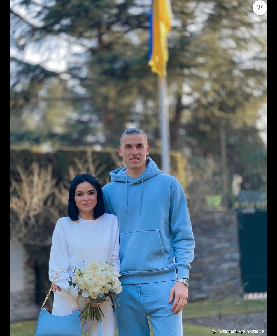 Andriy Lunin Real Madrid Marié à Sa Belle Anastasia Dans Une Tenue Surprenante Le 7166