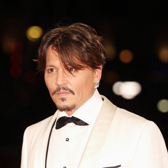 Johnny Depp sur le tapis rouge après son hommage - Cérémonie d'hommage à l'acteur J. Depp pour l'ensemble de sa carrière juste avant la projection du film "Waiting For The Barbarians" lors du 45ème festival du Cinéma Américain de Deauville le 8 septembre 2019. J. Depp a reçu un prix, remis par la Présidente du jury C. Deneuve. © Denis Guignebourg/Bestimage