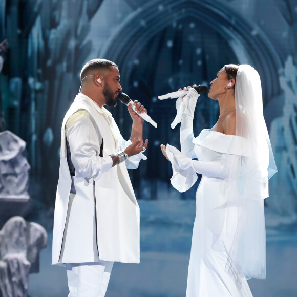 Slimane et Vitaa à la 22e édition des NRJ Music Awards à la Seine musicale, le 5 décembre 2020.